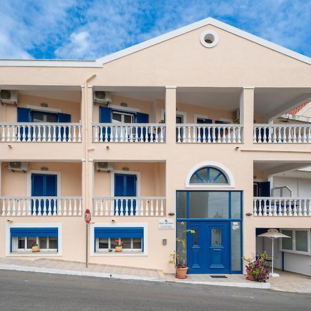 Nefeli Apartments Agia Efimia エクステリア 写真