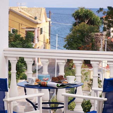 Nefeli Apartments Agia Efimia エクステリア 写真
