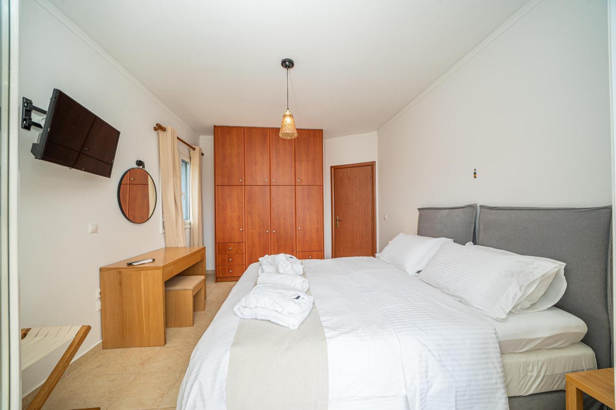 Nefeli Apartments Agia Efimia エクステリア 写真