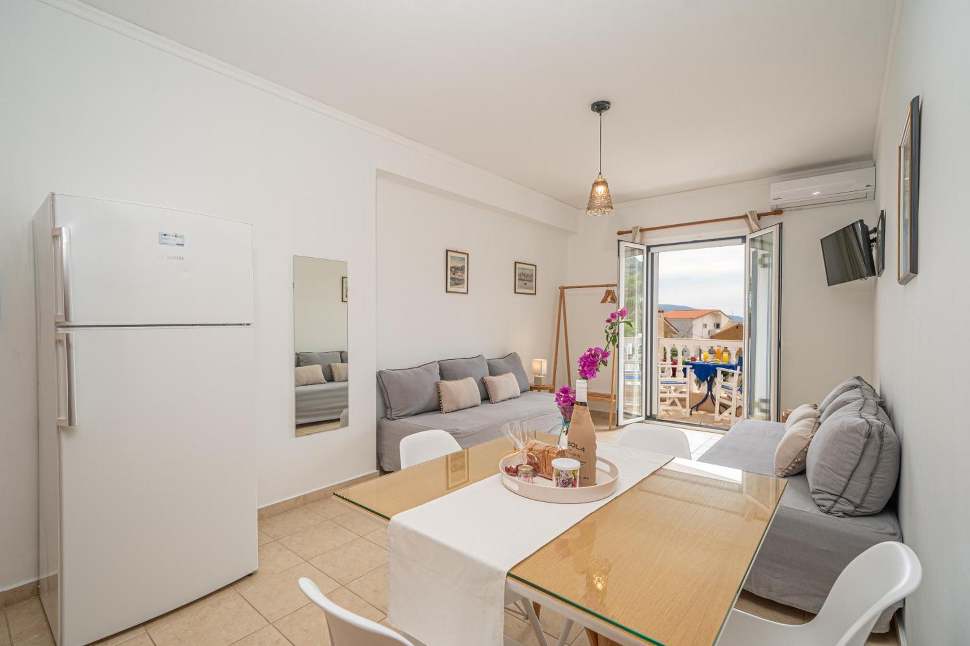 Nefeli Apartments Agia Efimia エクステリア 写真