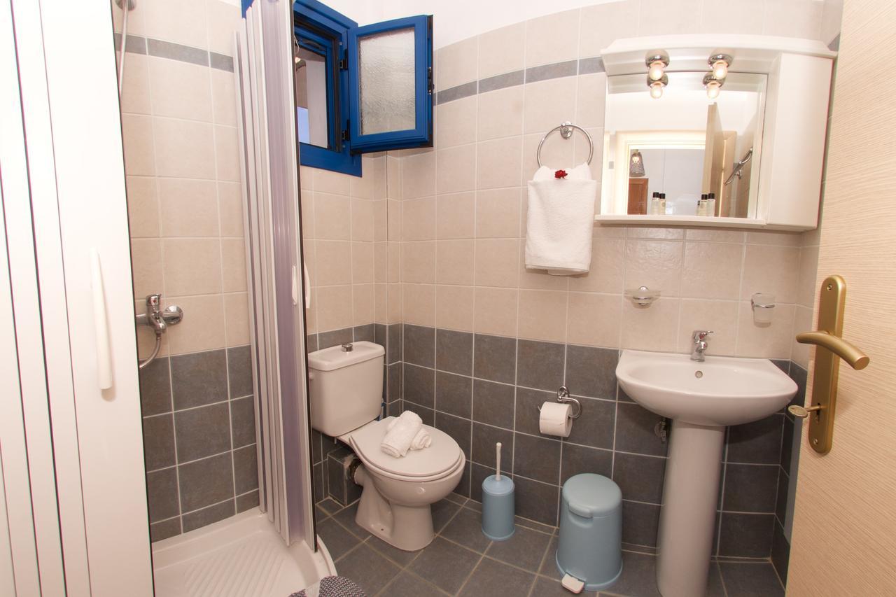 Nefeli Apartments Agia Efimia エクステリア 写真