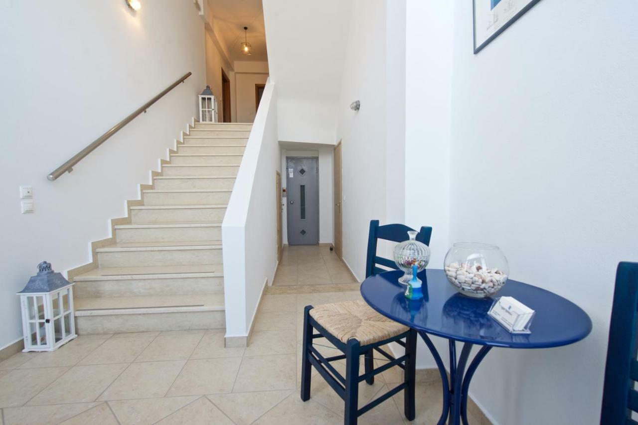 Nefeli Apartments Agia Efimia エクステリア 写真
