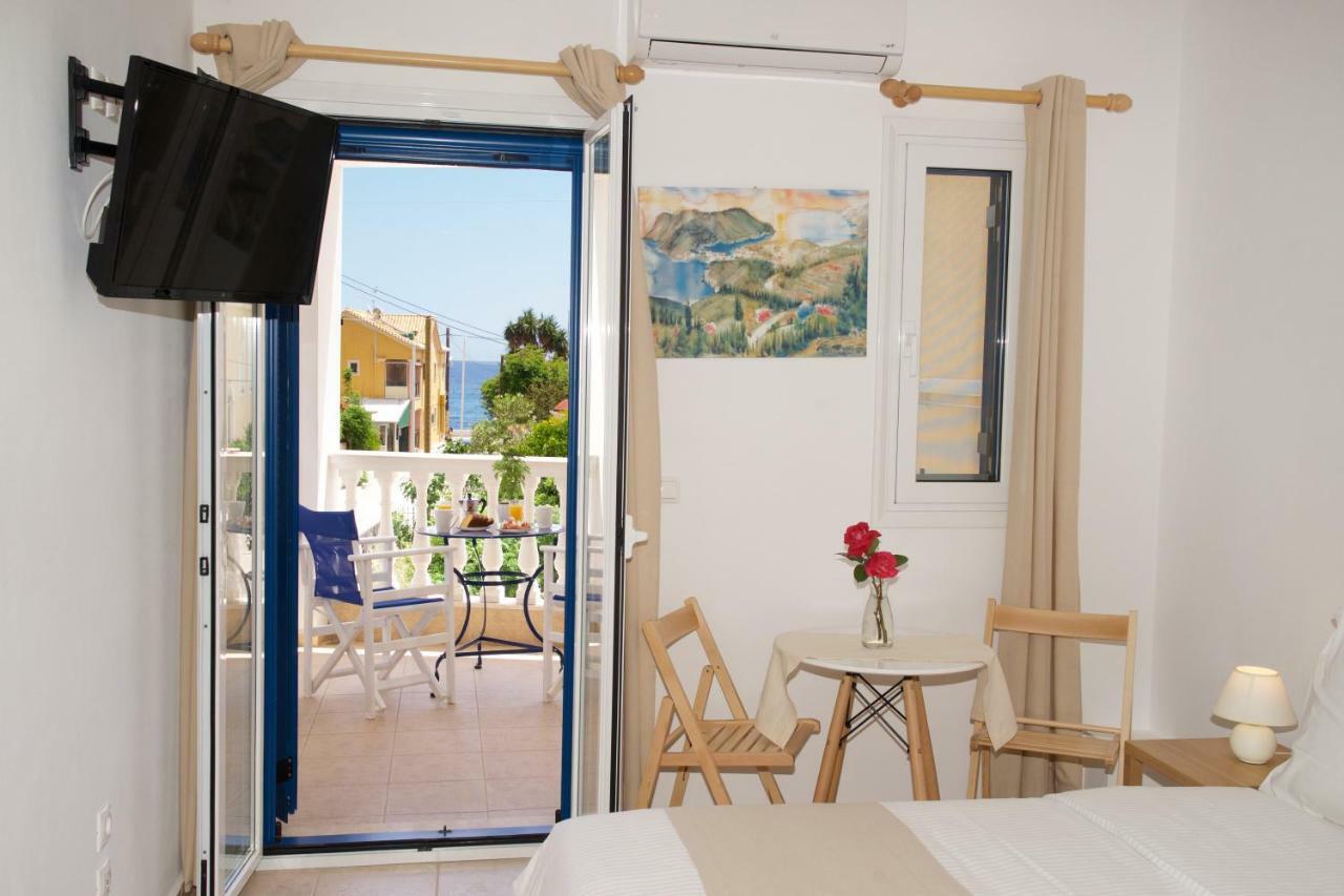 Nefeli Apartments Agia Efimia エクステリア 写真