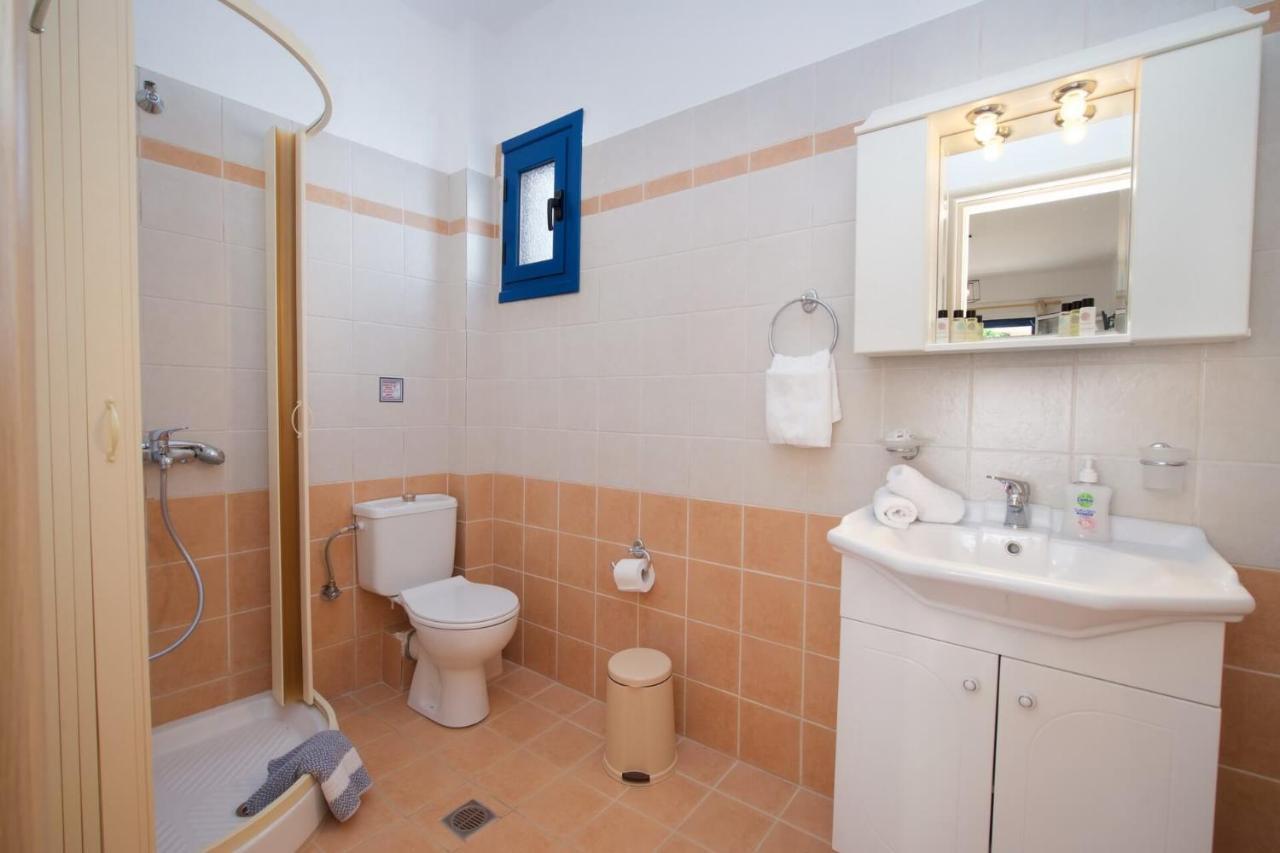 Nefeli Apartments Agia Efimia エクステリア 写真