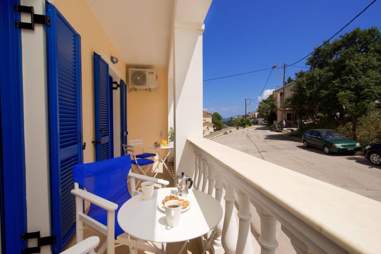 Nefeli Apartments Agia Efimia エクステリア 写真